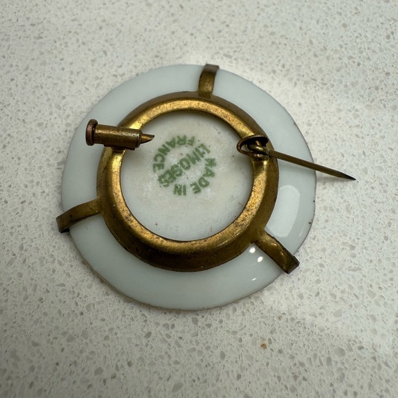 Vintage Limoges Porcelain Hand Painted Brooch and Screwback Earrings Set 1940s - Picture 6 of 14